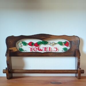 Vintage Wooden Wall Hanging Towel Holder With Strawberry Vine Design
